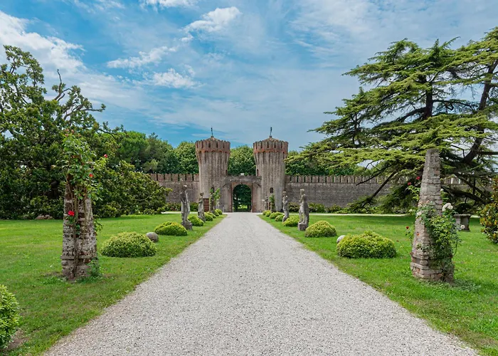 Castello Di Roncade
