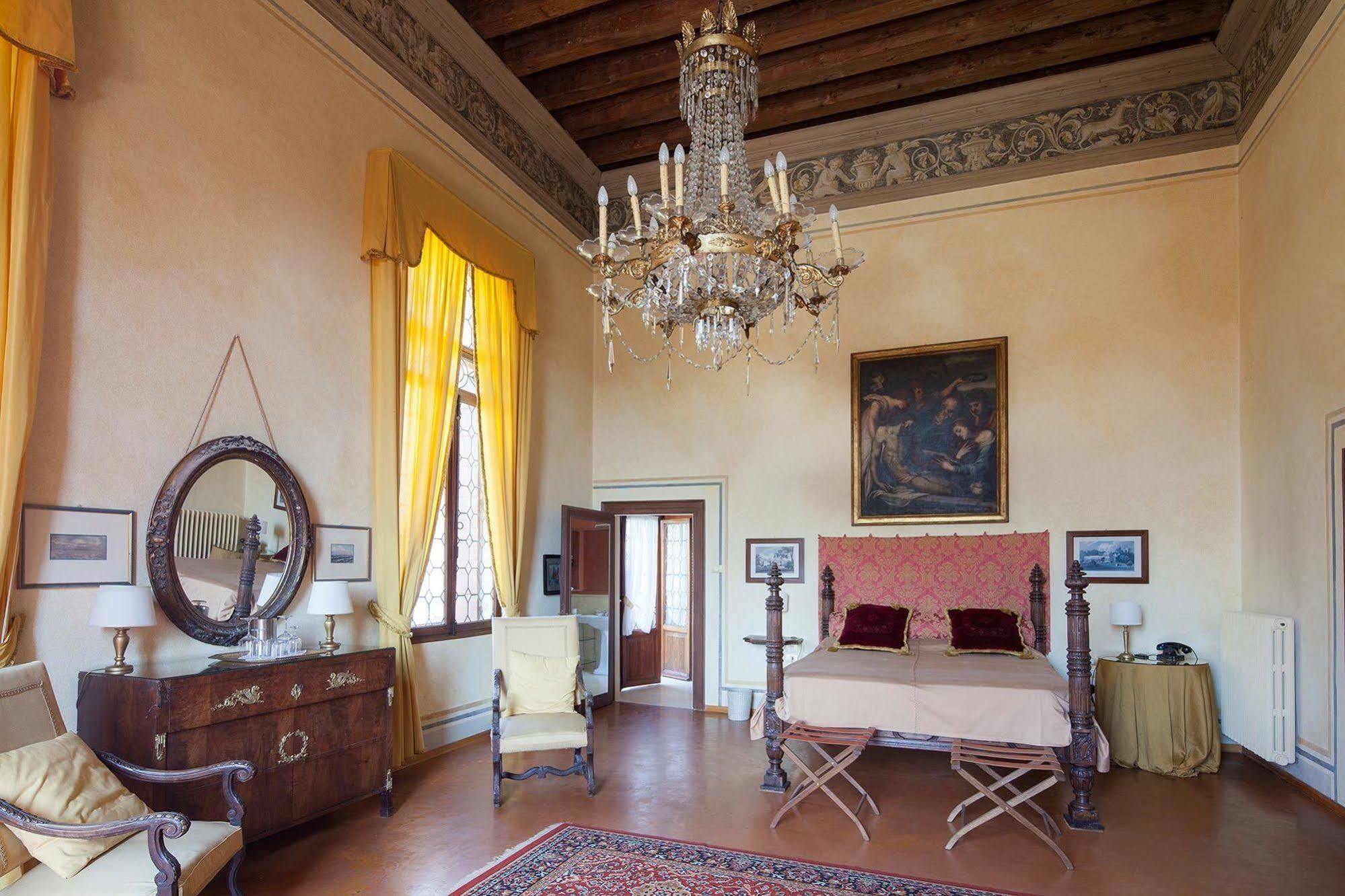 Casa de Campo Castello Di *